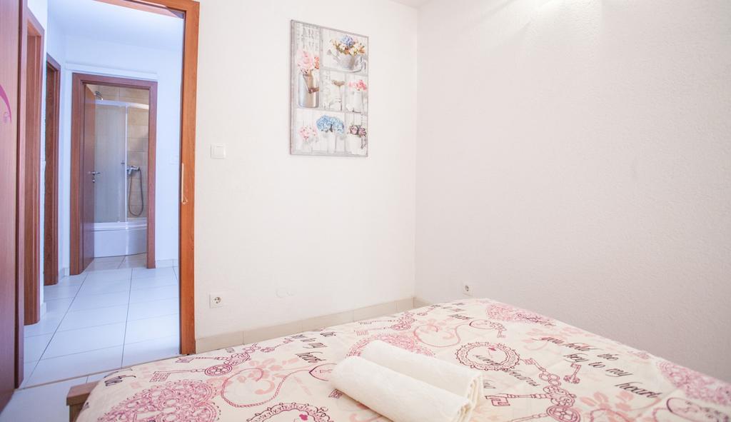 Guest House Trifora Трогир Экстерьер фото